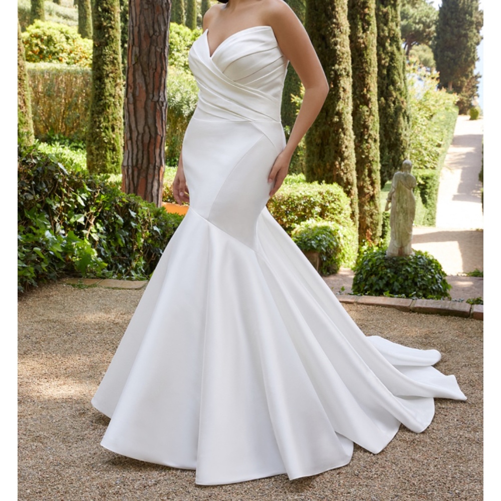 Elysee Bridal Aramis Edition Wedding Dress
